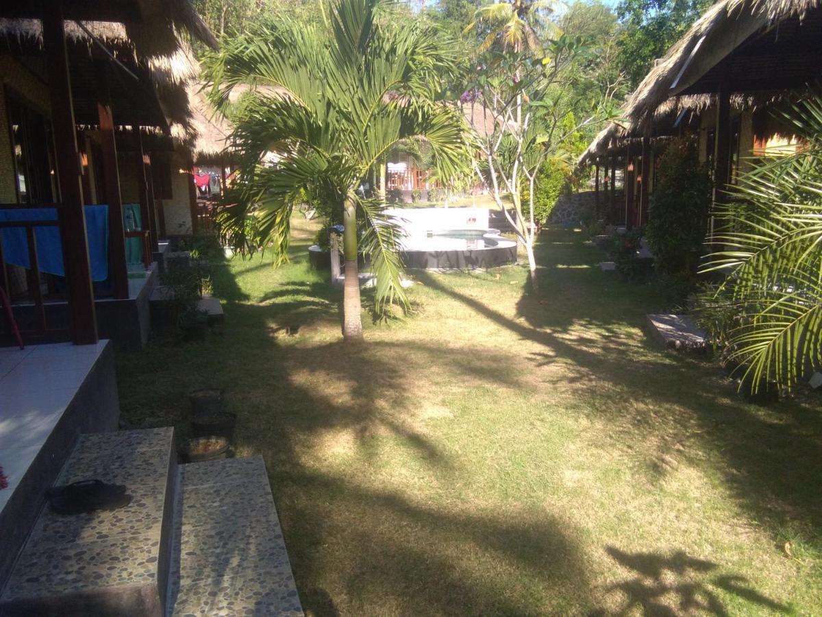 Airas' Garden Homestay Eco Bungalows Kuta  Eksteriør billede