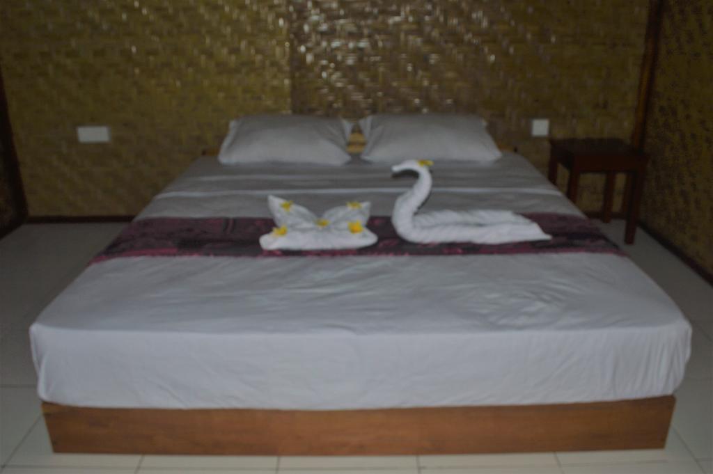 Airas' Garden Homestay Eco Bungalows Kuta  Eksteriør billede