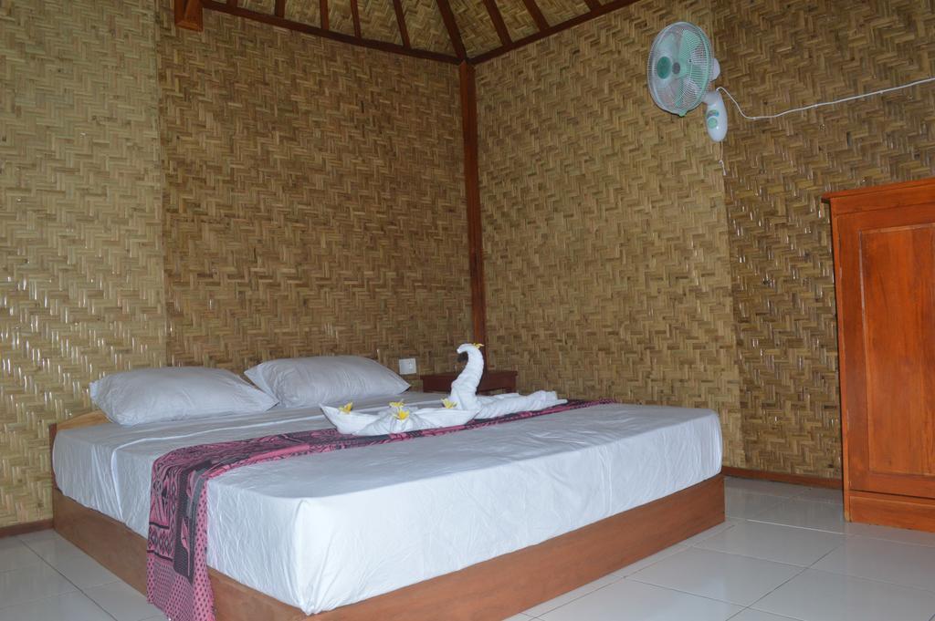 Airas' Garden Homestay Eco Bungalows Kuta  Eksteriør billede